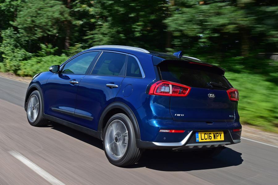  Kia Niro 2016 года  (UK) (фото 6 из 31)